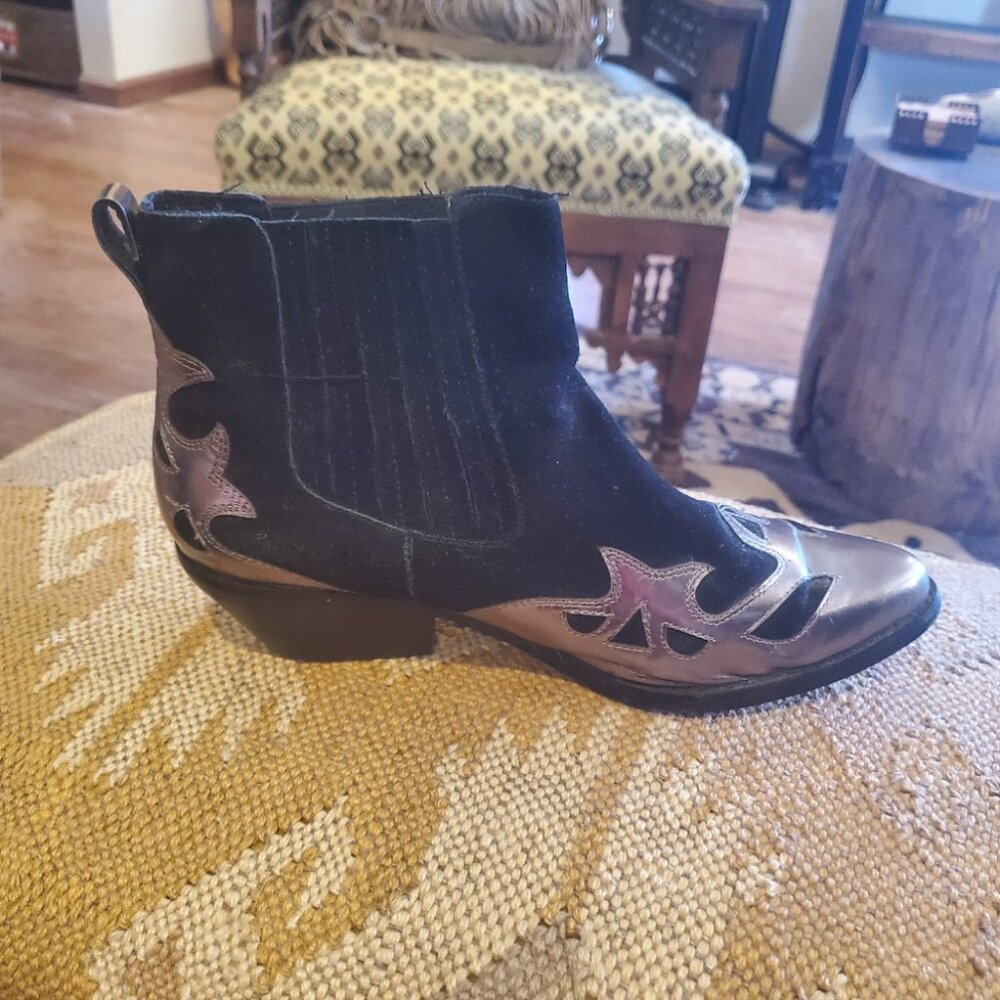 Black/silver suede booties - Picture 7 of 8
